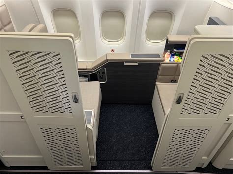 kuwait 777 business class|Flight Review: Kuwait Airways Boeing 777.